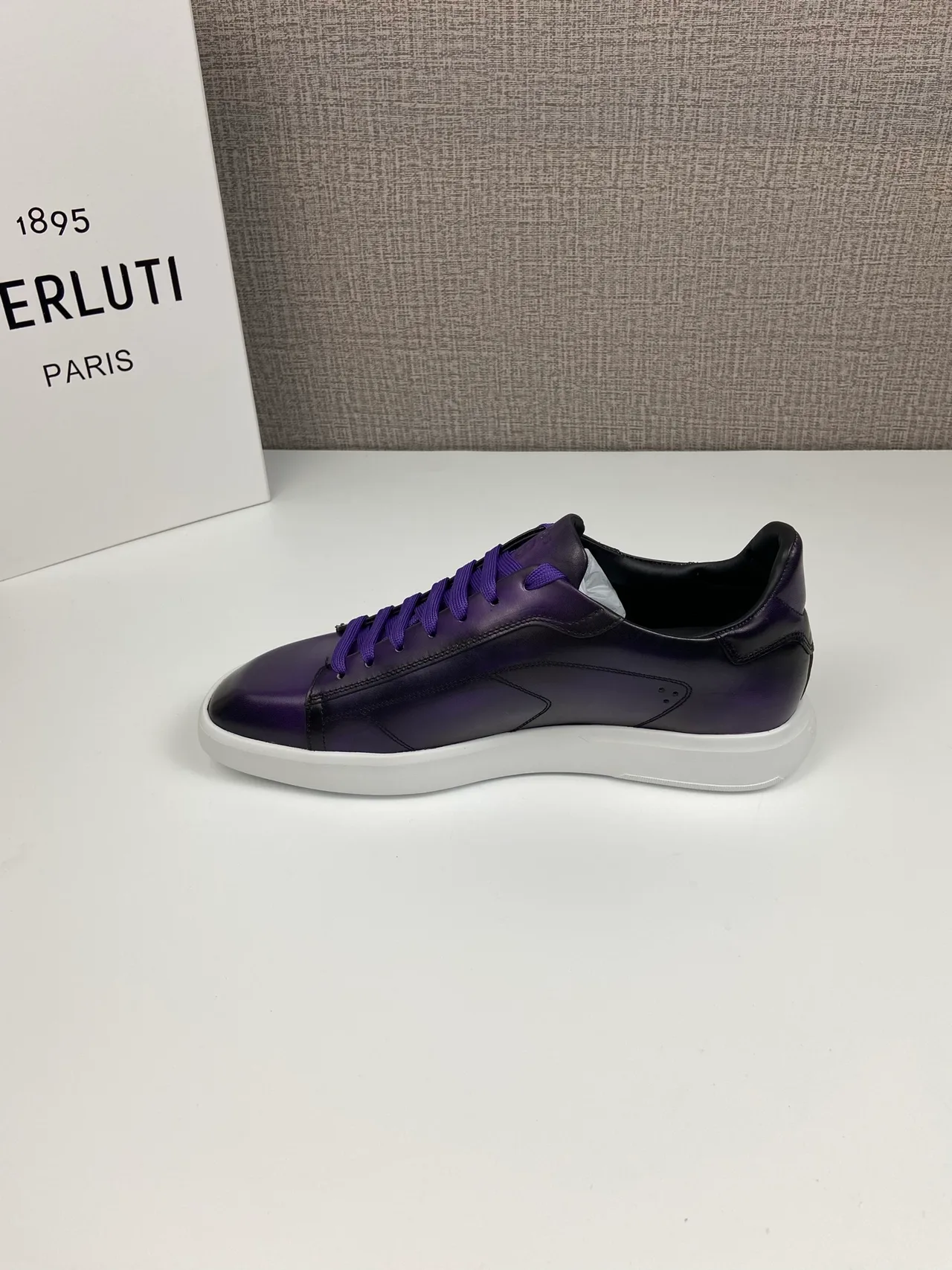 Leather Low-Top Sneakers in Purple · view 8
