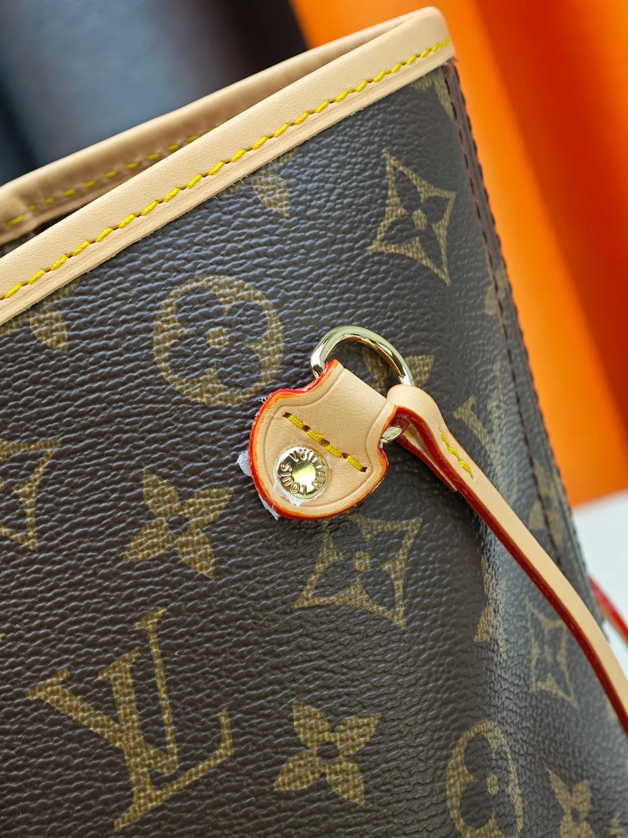 Louis Vuitton Neverfull Clutch in Brown · view 7