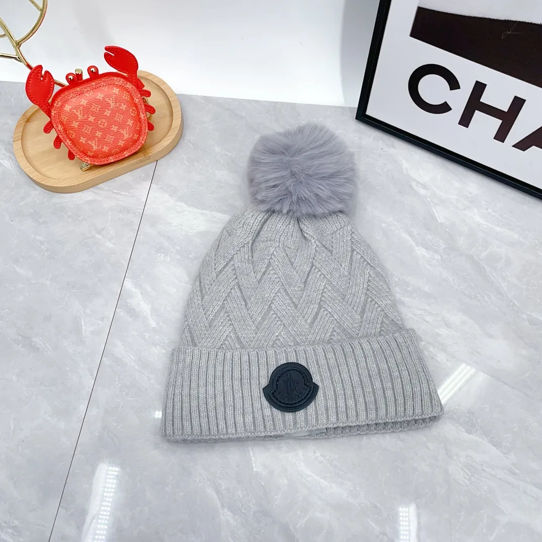 Moncler Wool Hat Scarf and Gloves Set in Grey · view 4