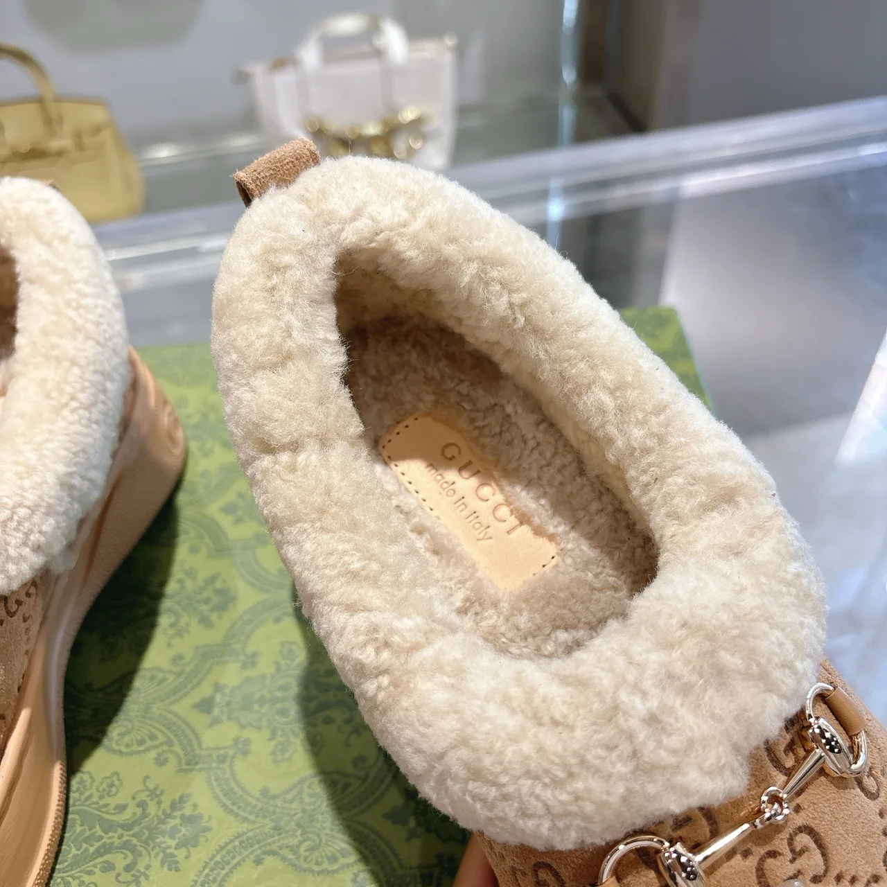 Gucci Cowhide Sheepskin Slippers in Tan · view 8