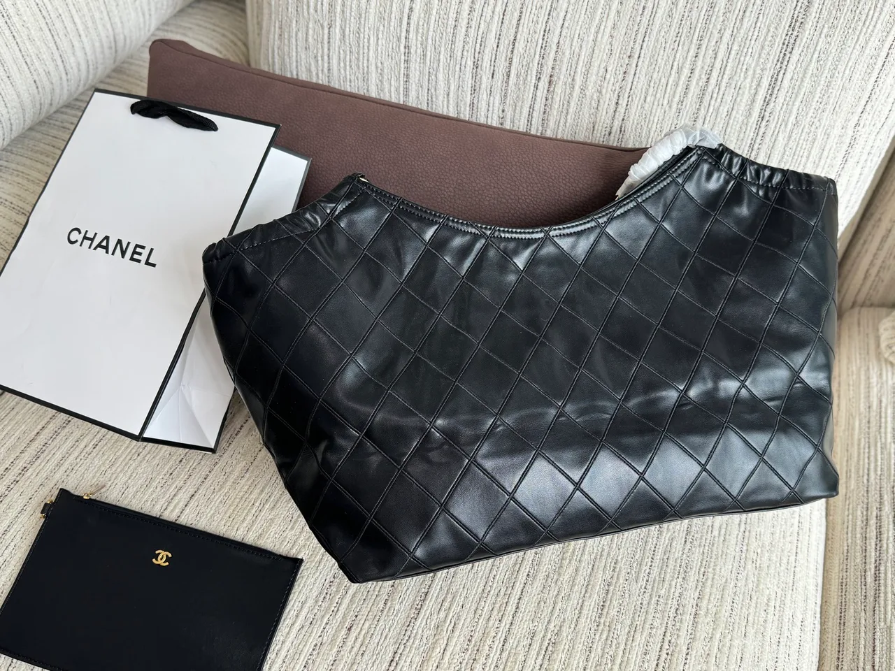 Chanel Glossy Quilted tote with pictured pouch in Black · view 2