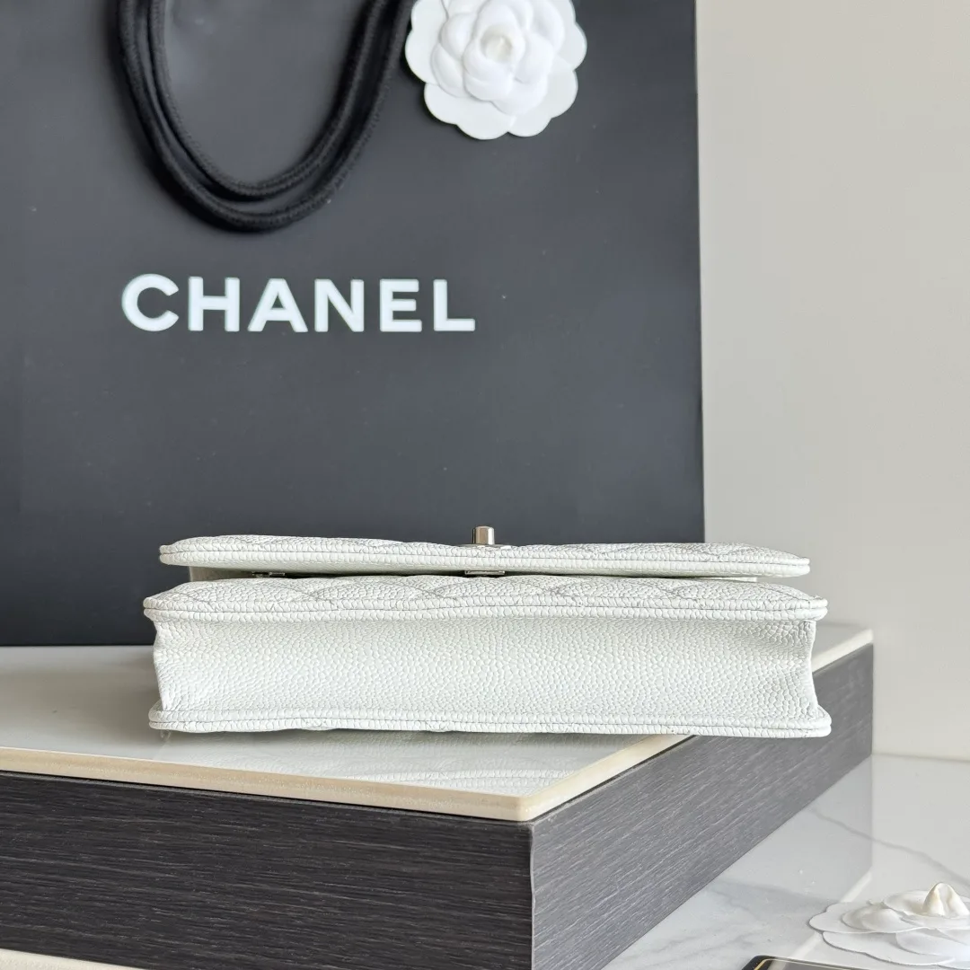 Chanel Calfskin Quilted Clutch in White · view 5