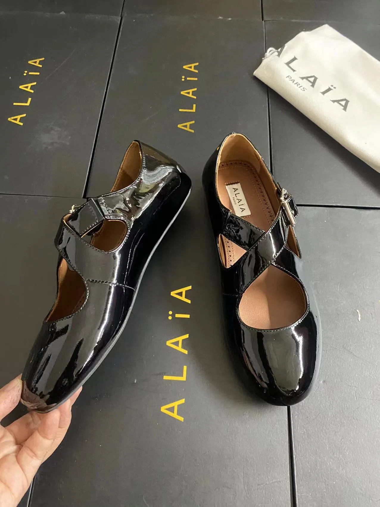 Alaia Cowhide Sheepskin Glossy Square-Toe Mary Jane Flats in Black · view 6