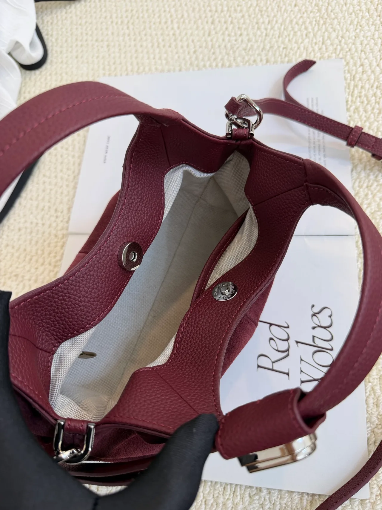 Chanel Cowhide Hobo Bag in Burgundy · view 8