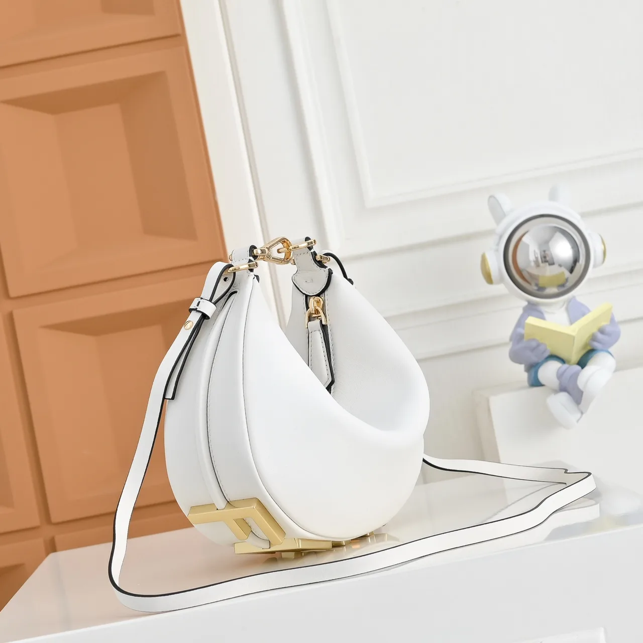 Fendi Hobo Bag in White · view 3