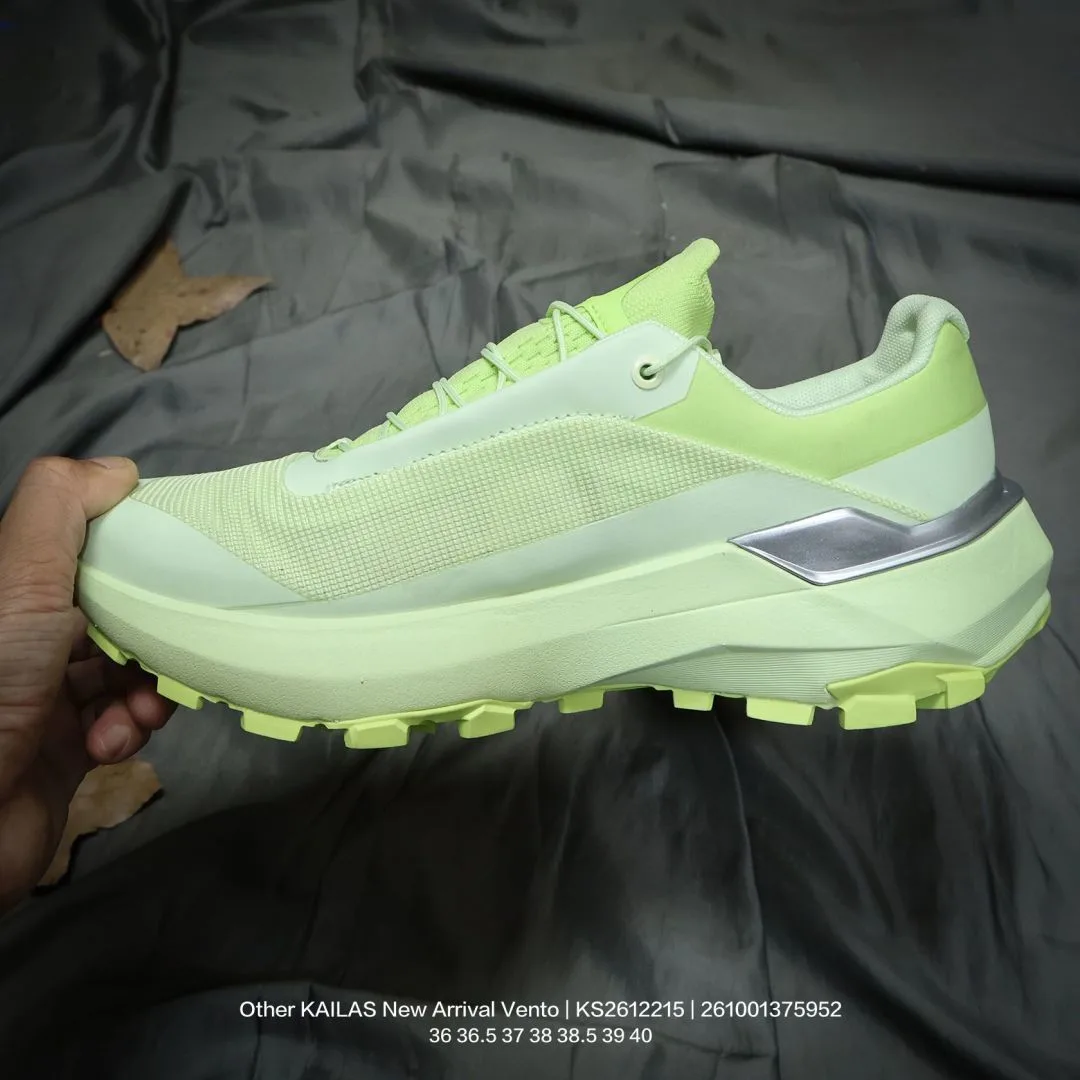 Kailas Sneakers in Green · view 4
