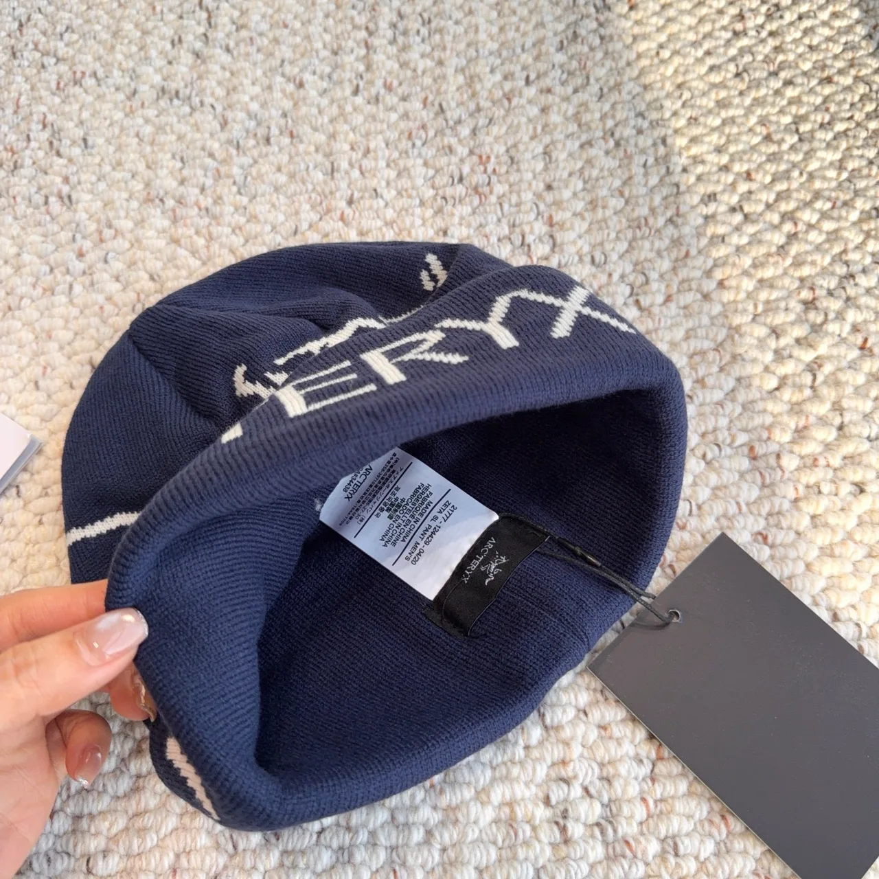 Arcteryx Beanie in Blue · view 6