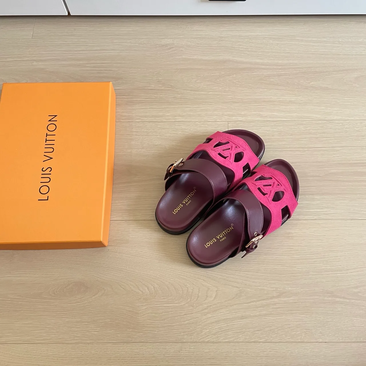 Louis Vuitton Leather Buckle Sandals in Pink · view 5