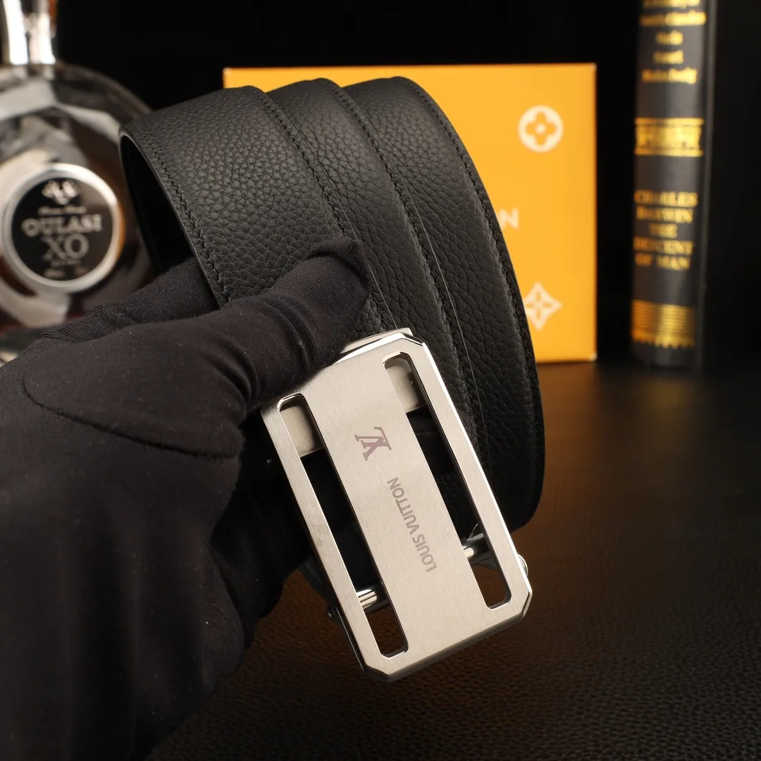 Louis Vuitton Automatic Belt in Black · view 5