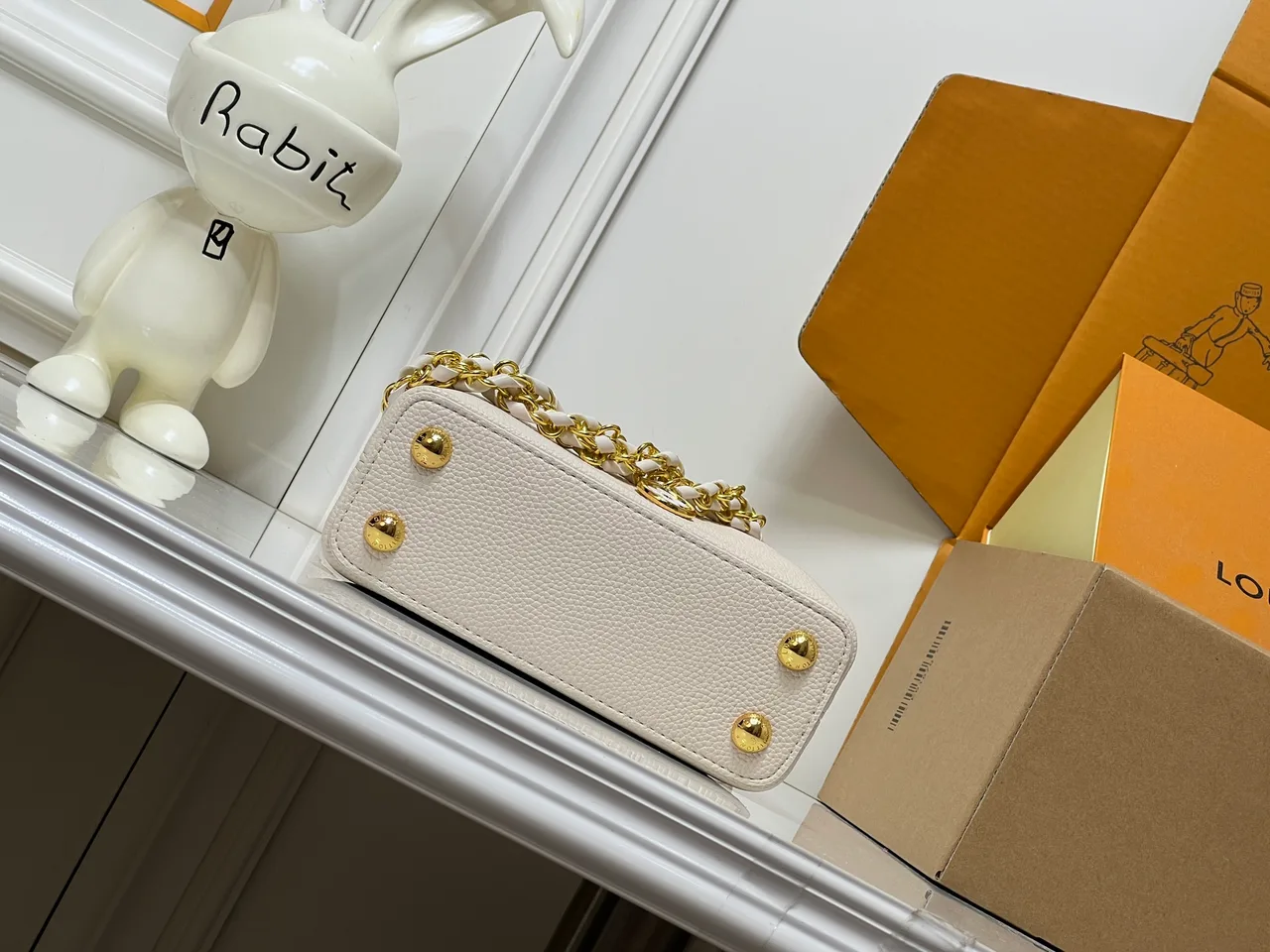 Louis Vuitton Cowhide Top-Handle Bag in White · view 5
