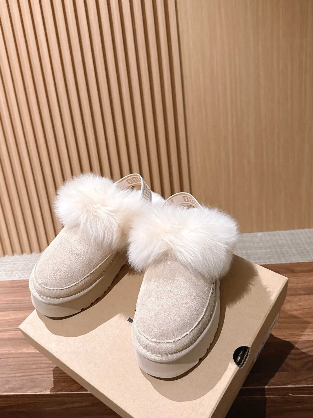 UGG Slippers in White · view 3