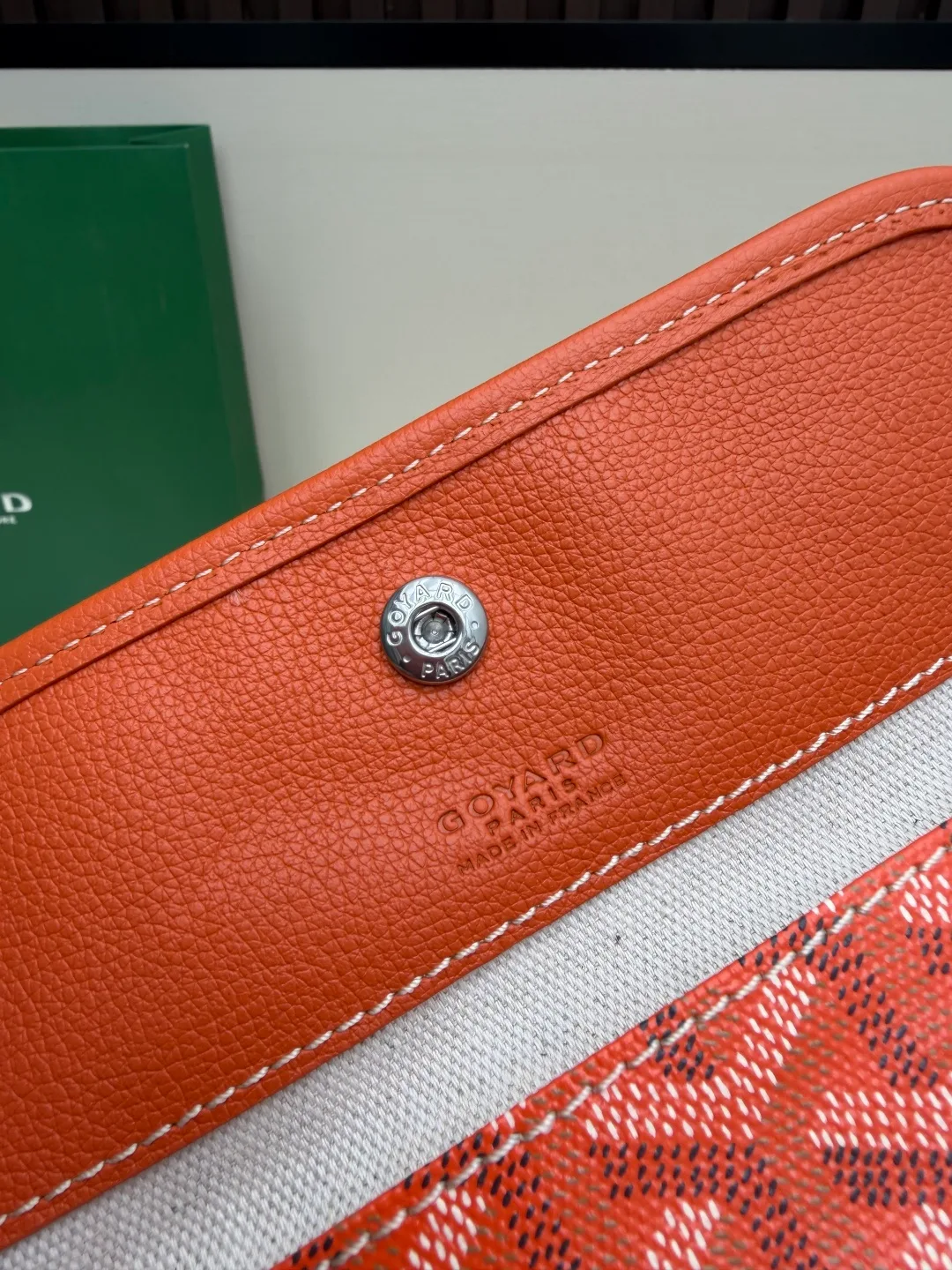 Goyard Canvas Reversible chevron tote with pictured pouch in Orange · view 7