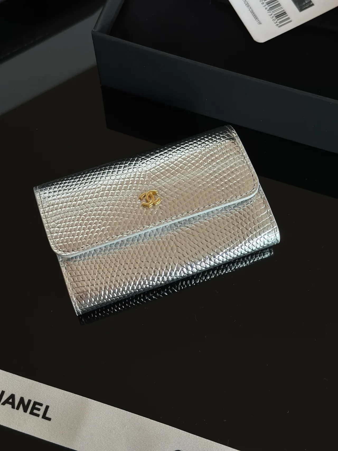 Chanel Flap Wallet in Silver · view 1