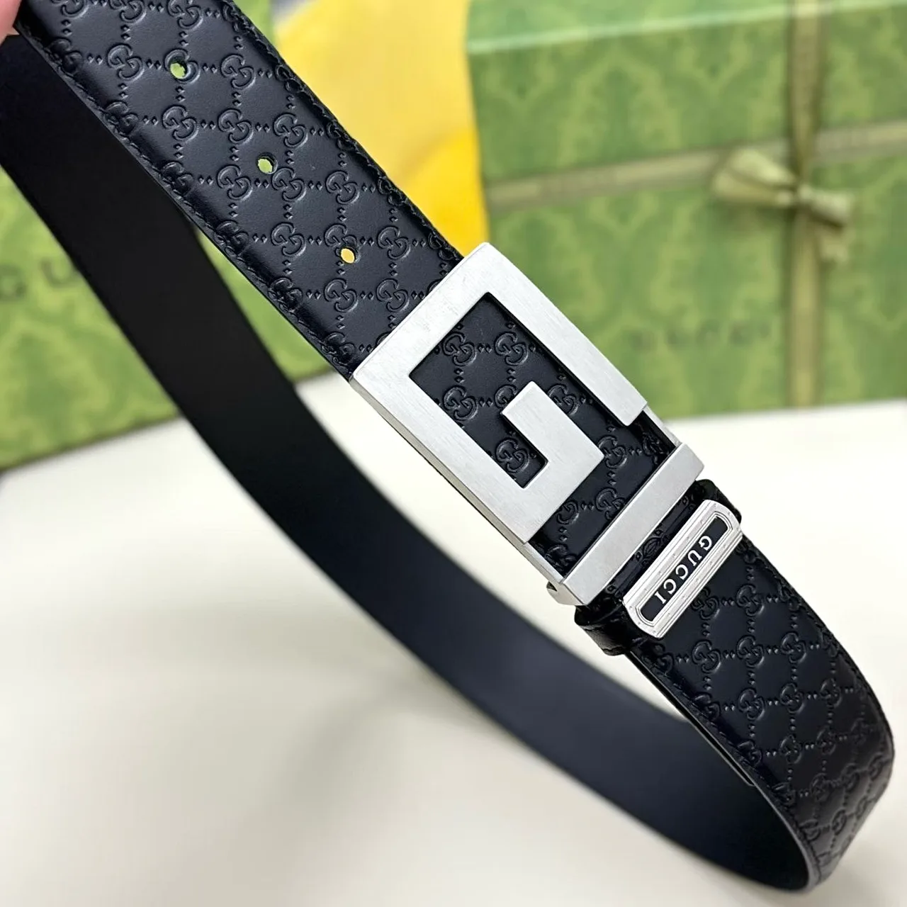 Gucci G Buckle Belt in Black · view 8