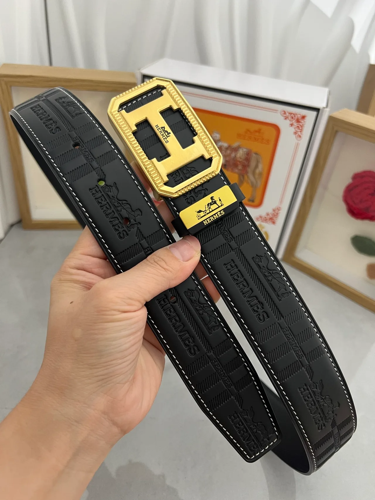 Hermes Buckle Belt in Black · view 3