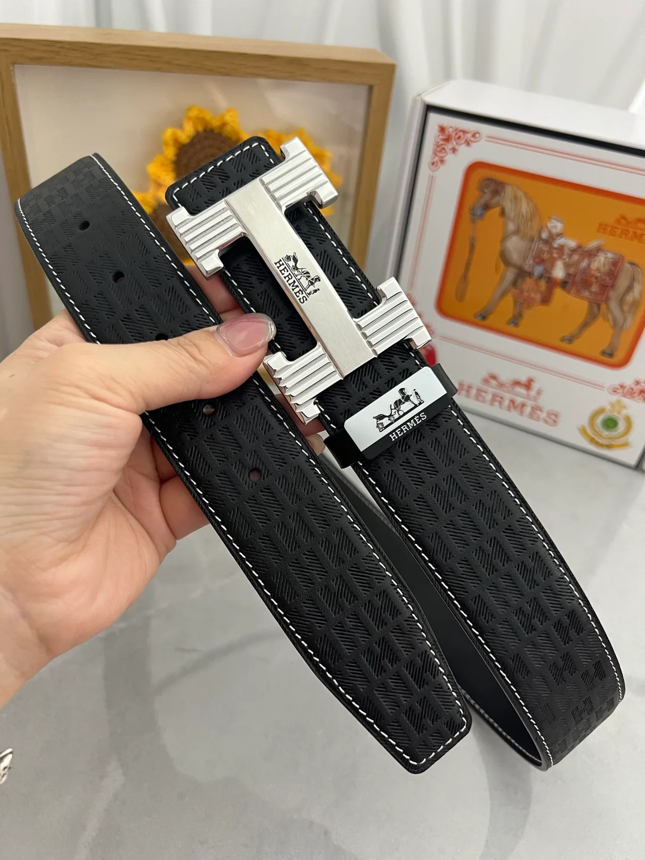 Hermes H Buckle Belt in Black · view 3