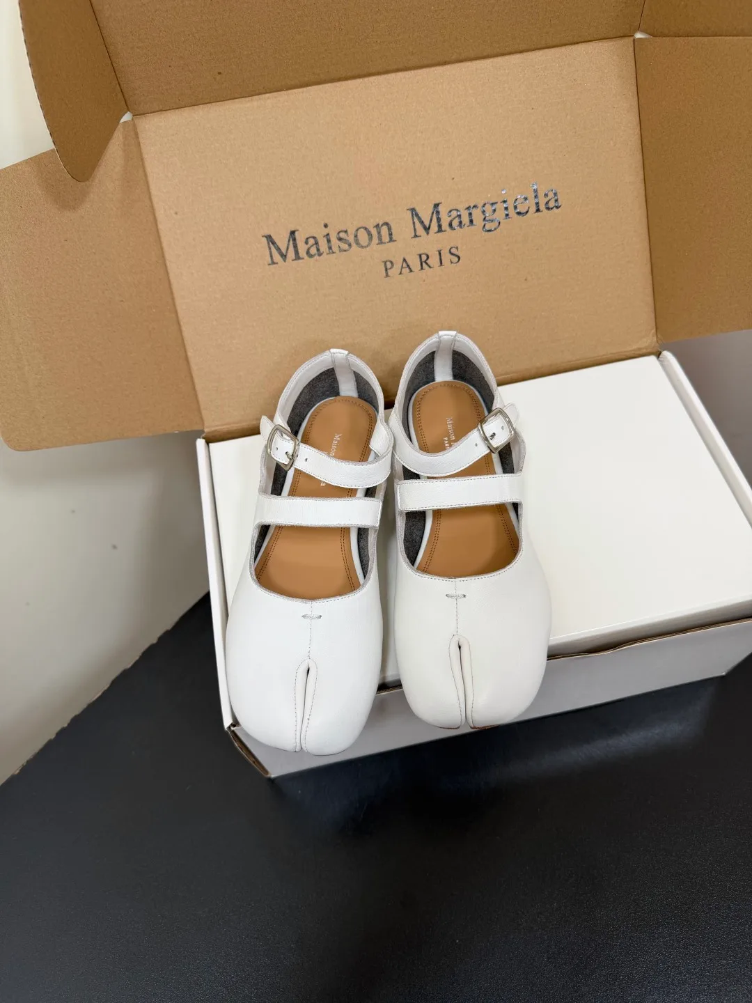 Maison Margiela Sheepskin Smooth Square-Toe Tabi Mary Jane Flats in White · view 1