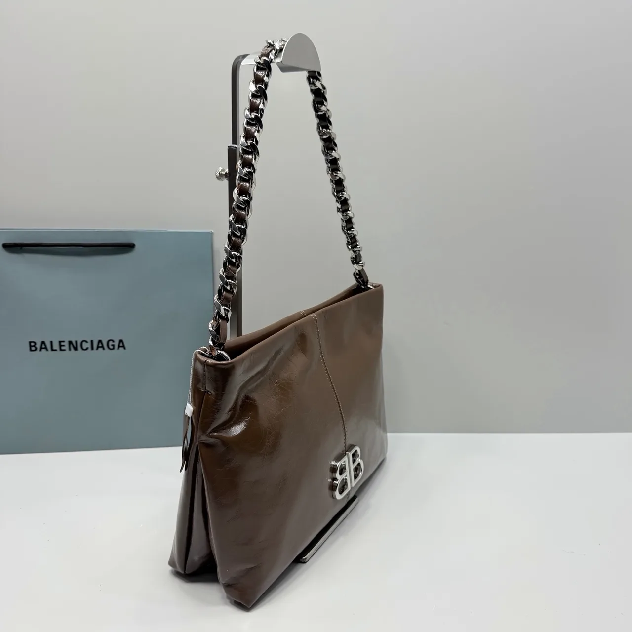 Balenciaga Cowhide Glossy Hobo Bag in Brown · view 3