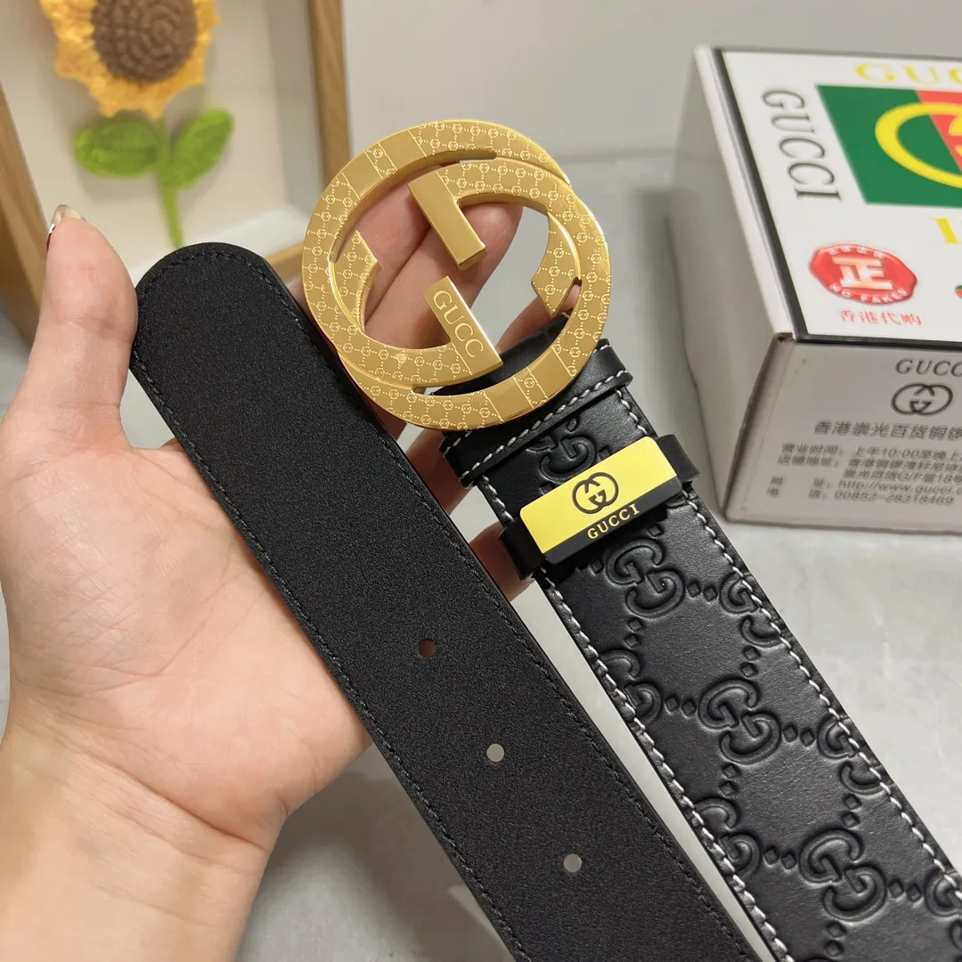 Gucci Cowhide Belt in Black · view 8