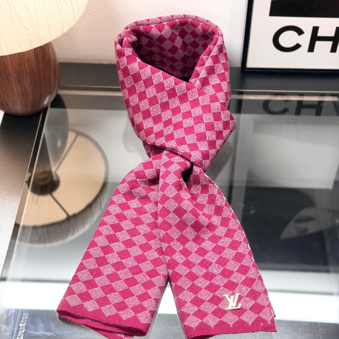 Louis Vuitton Wool Check Hat Scarf and Gloves Set in Pink · view 3