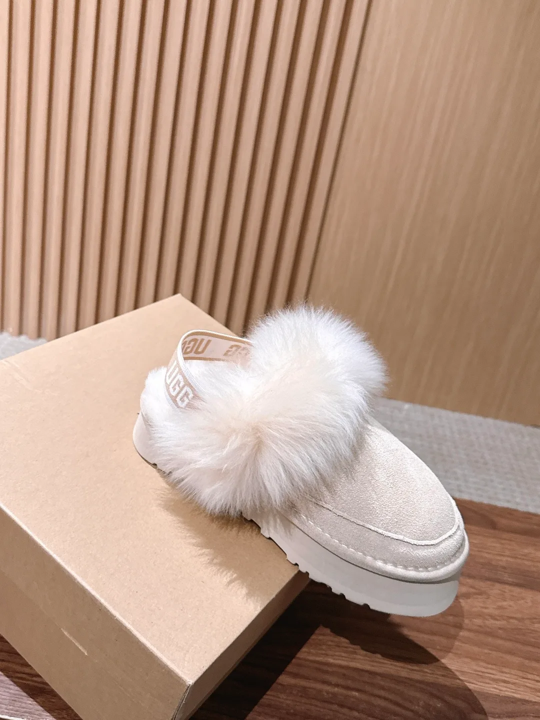 UGG Slippers in White · view 4