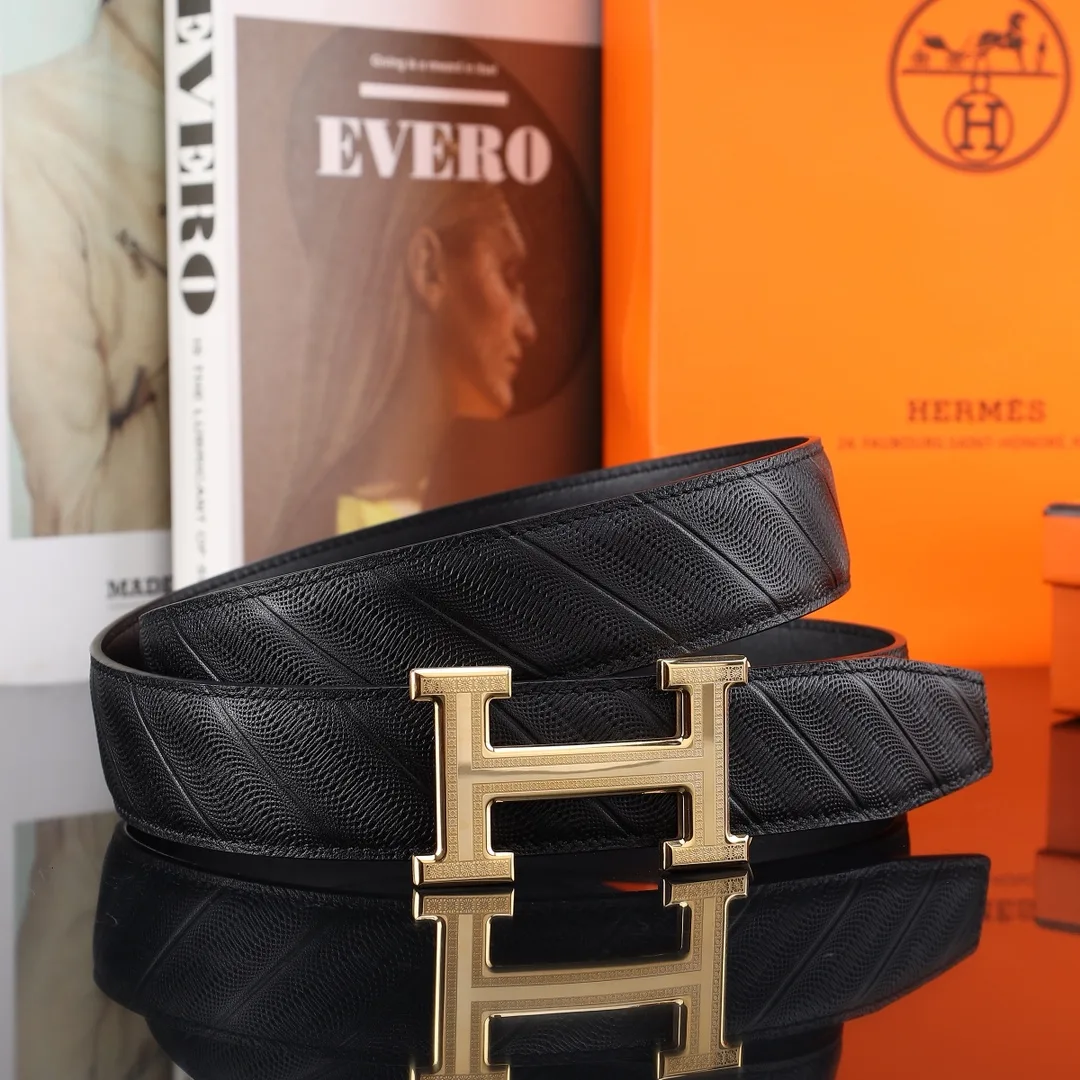 Hermes H Automatic Belt in Black · view 4