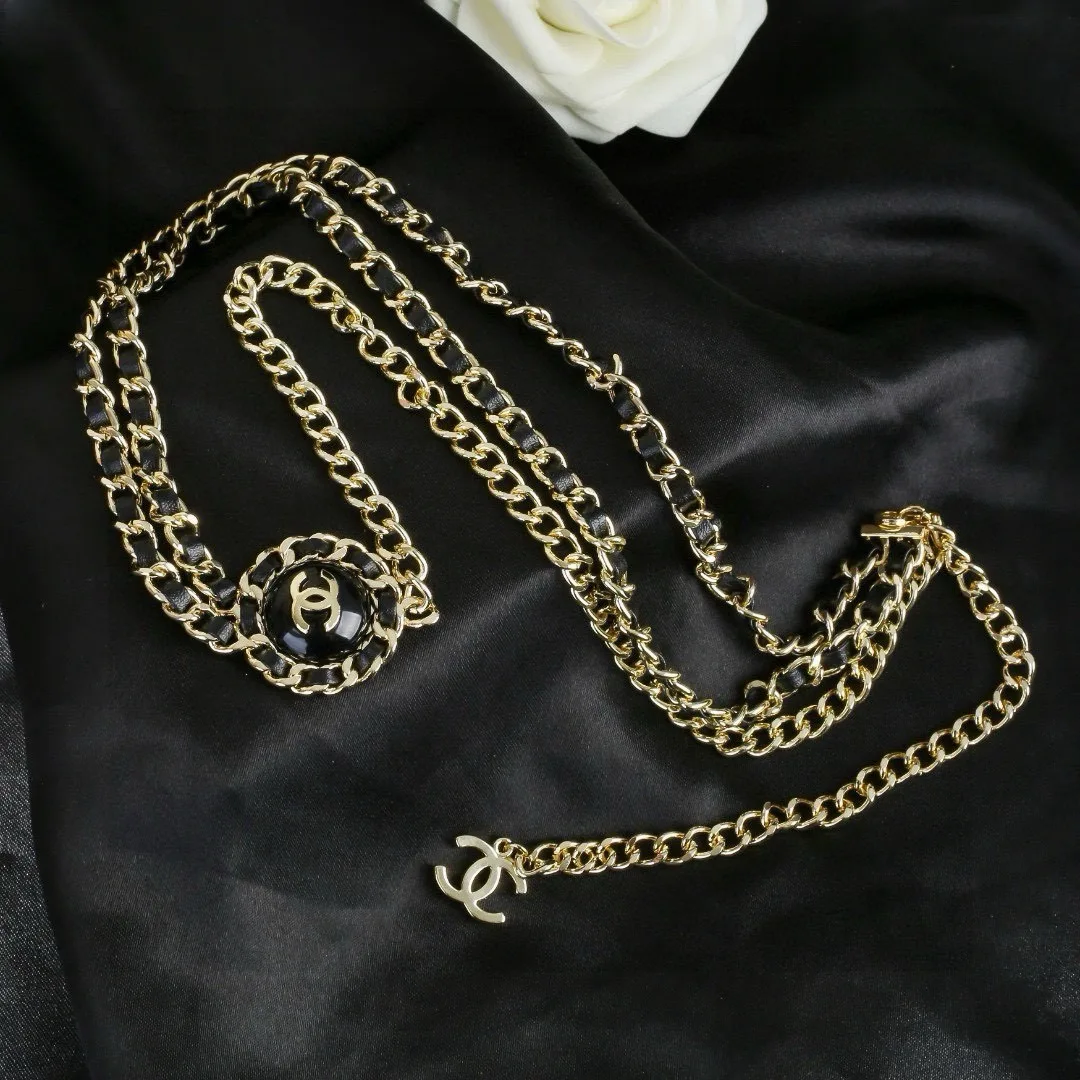 Chanel Lambskin Chain Belt in Gold · view 4