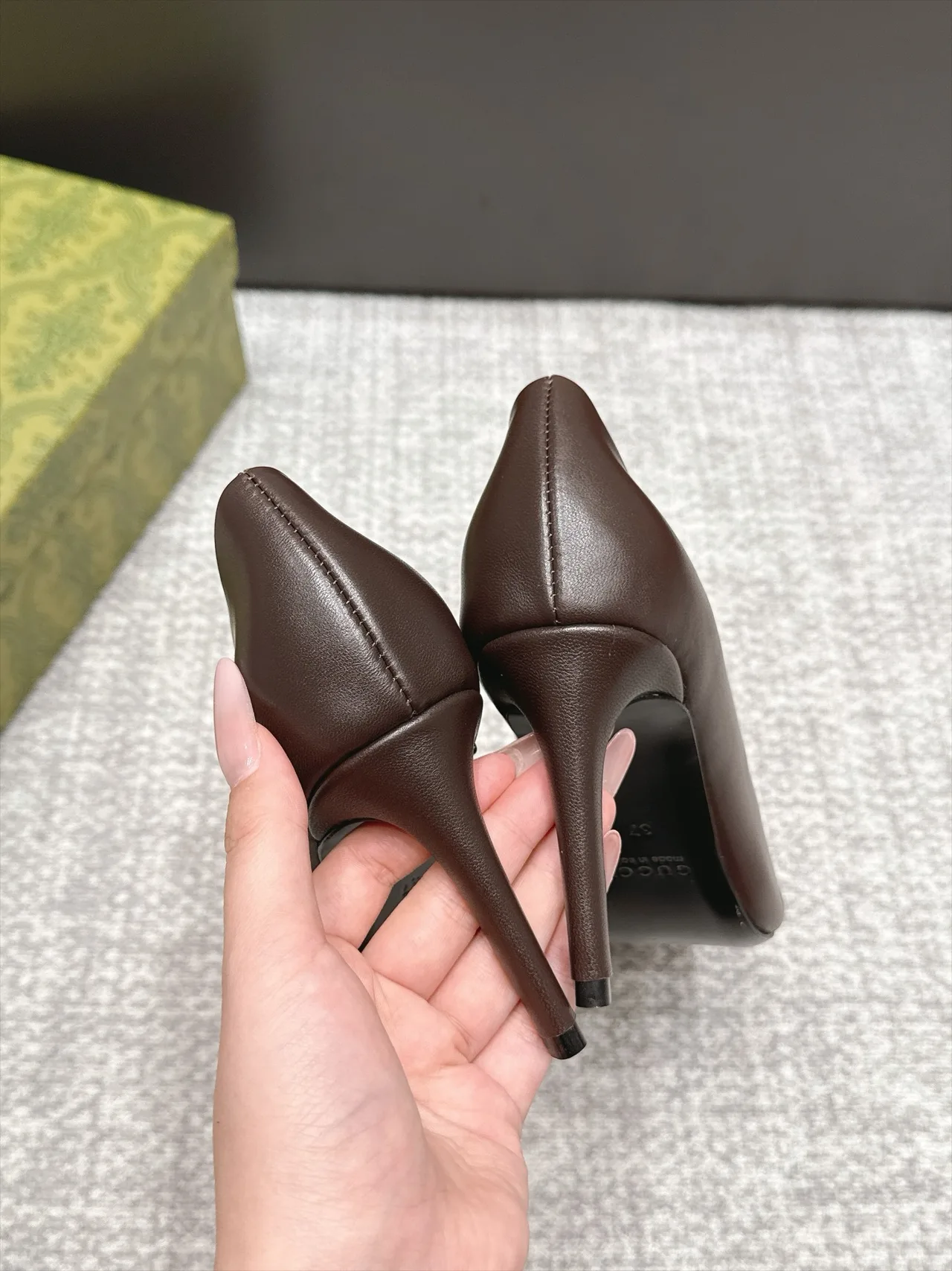 Gucci Sheepskin Horsebit Heel Pumps in Brown · view 7