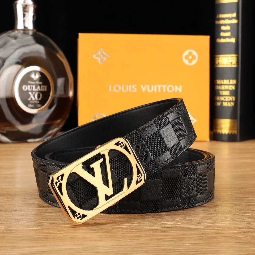 Louis Vuitton Damier automatic LV belt in Black · view 3