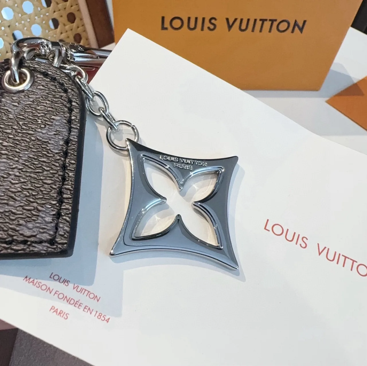 Louis Vuitton Tag and Flower Key Charm in Grey & Brown · view 7