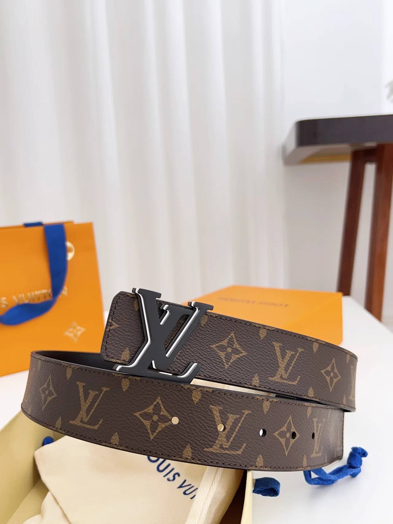 Louis Vuitton Calfskin Smooth Monogram LV Belt in Brown · view 3