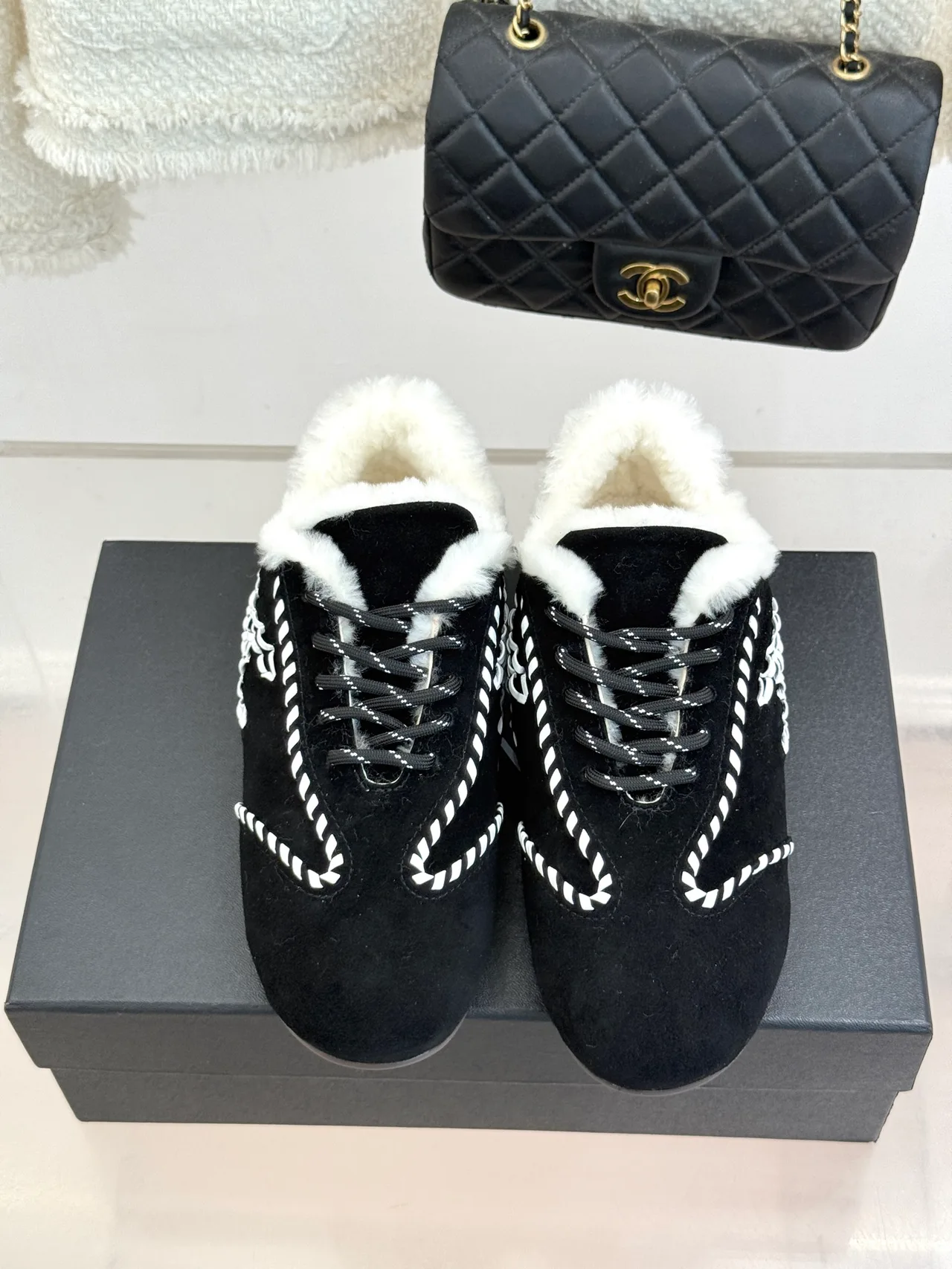 Chanel Sneakers in Black · view 4